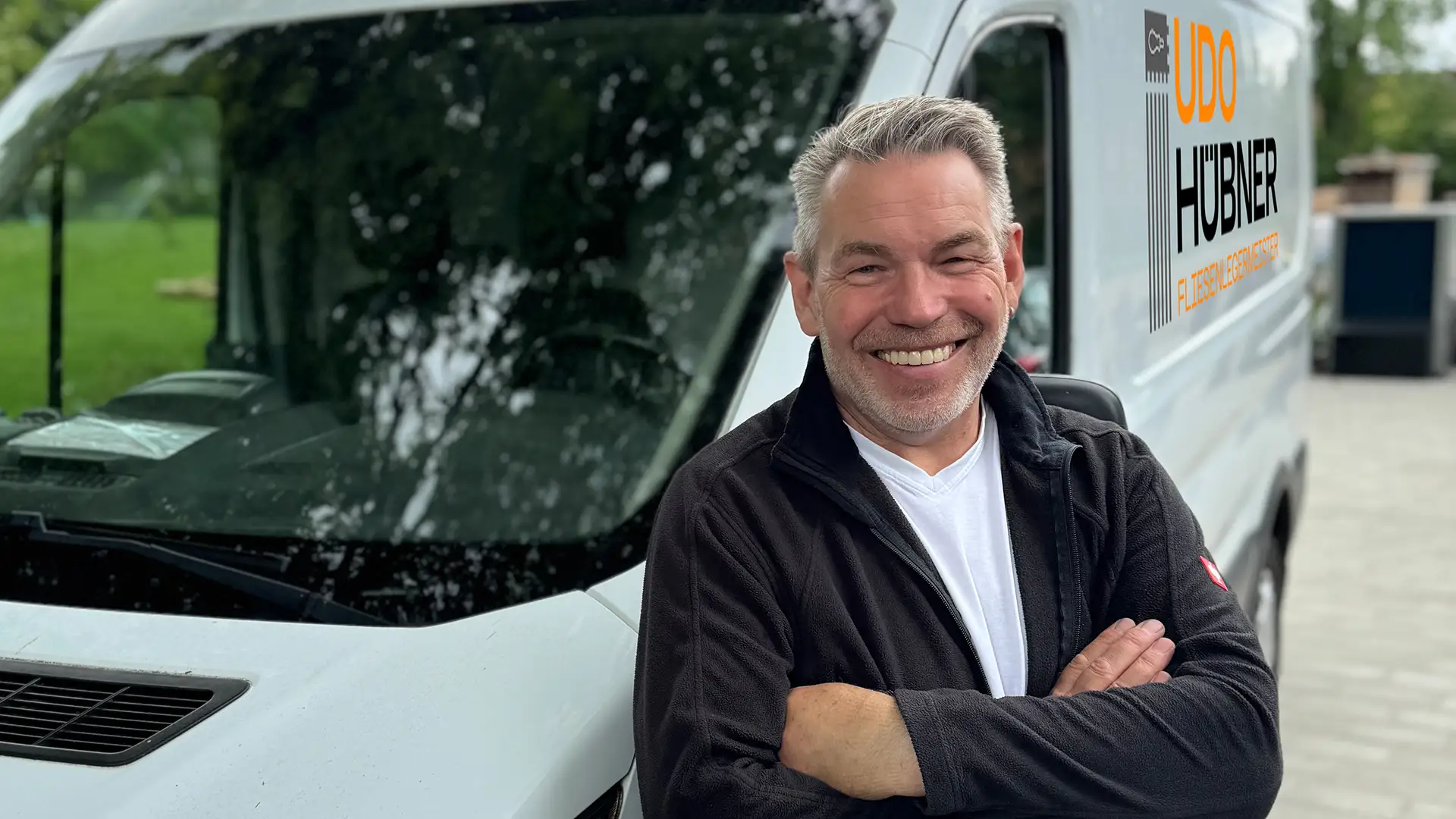 Fliesenlegermeister Udo Hübner im Raum Hamburg-Bremen